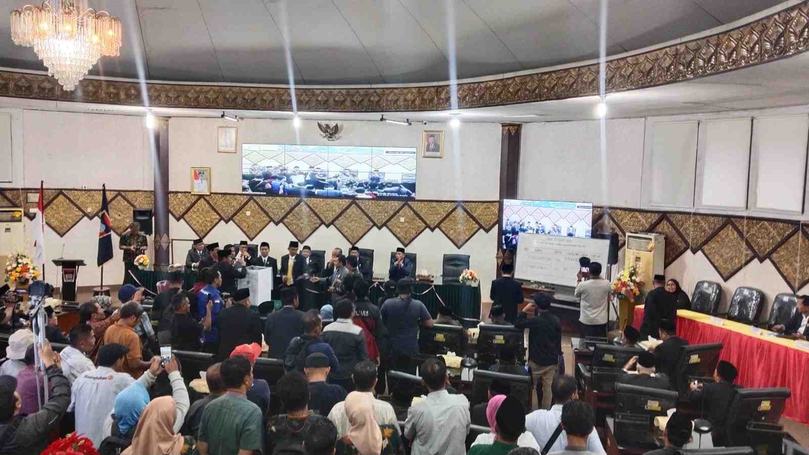 Ekos Albar Terpilih Jadi Wakil Wali Kota Padang Sisa Jabatan Periode 2019-2024