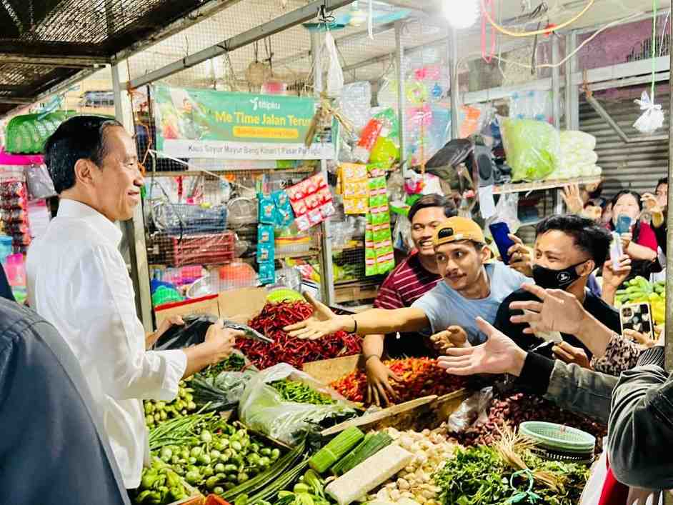 Presiden: Harga Bahan Pokok Rata-Rata Turun
