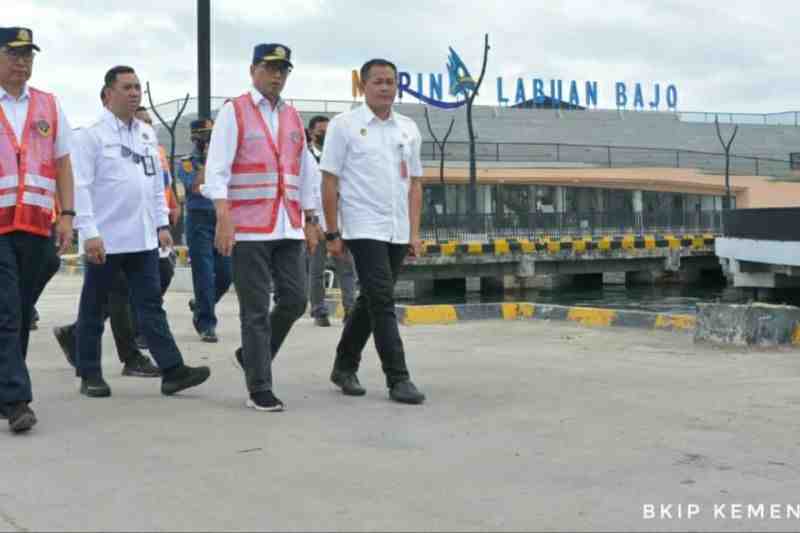 [SIARAN PERS] Menhub Tinjau Kesiapan Transportasi di Labuan Bajo Jelang KTT ASEAN
