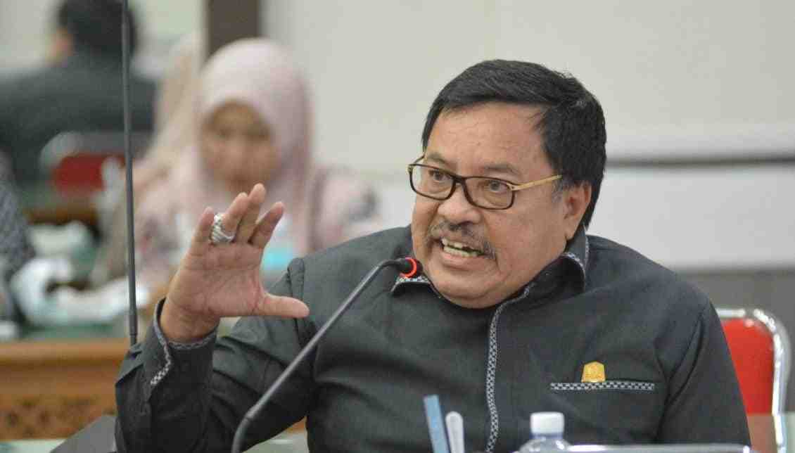 Pimpinan DPRA Minta Stadion PON Aceh Segera Dibangun