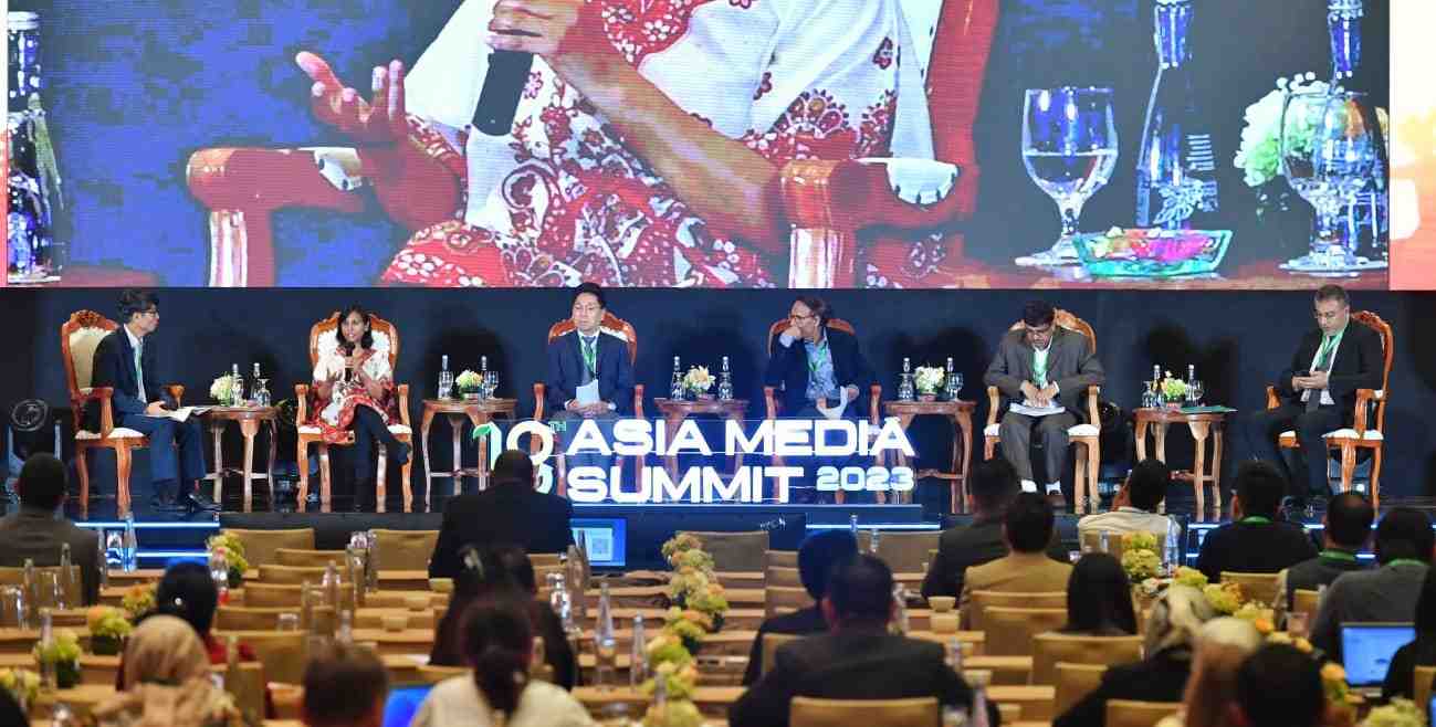 [SIARAN PERS] Pemanfaatan Media Sosial Mengemuka di Sesi Diskusi Hari Kedua KTT AMS 2023 Bali