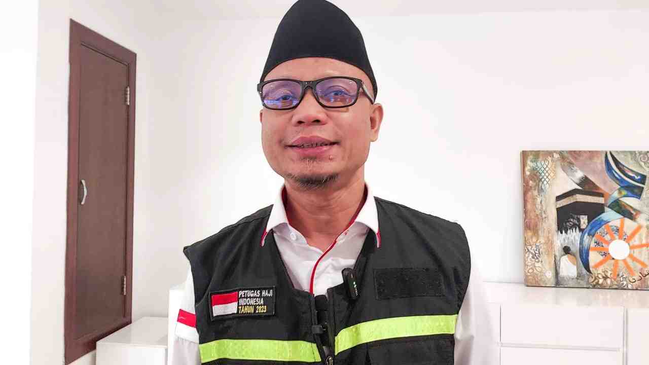 Tambahan Makanan Bubur dan Jus Buah bagi Jemaah Lansia 