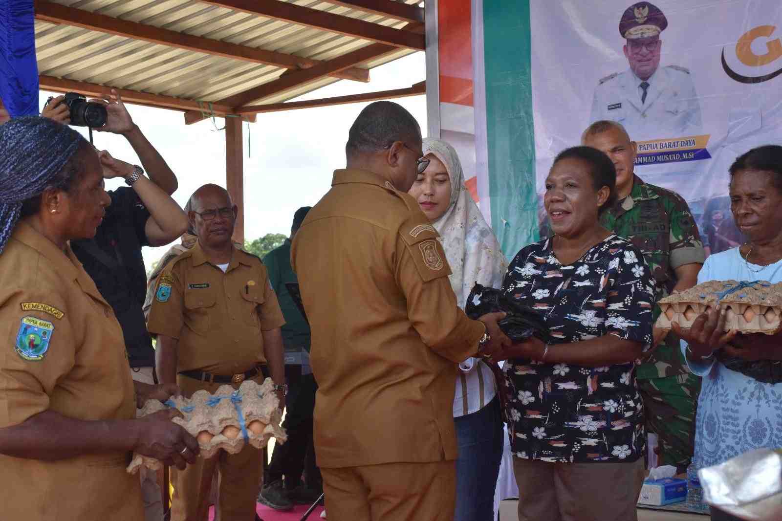 Kabupaten Sorong sebagai Pusat Perkembangan Perekonomian di PBD