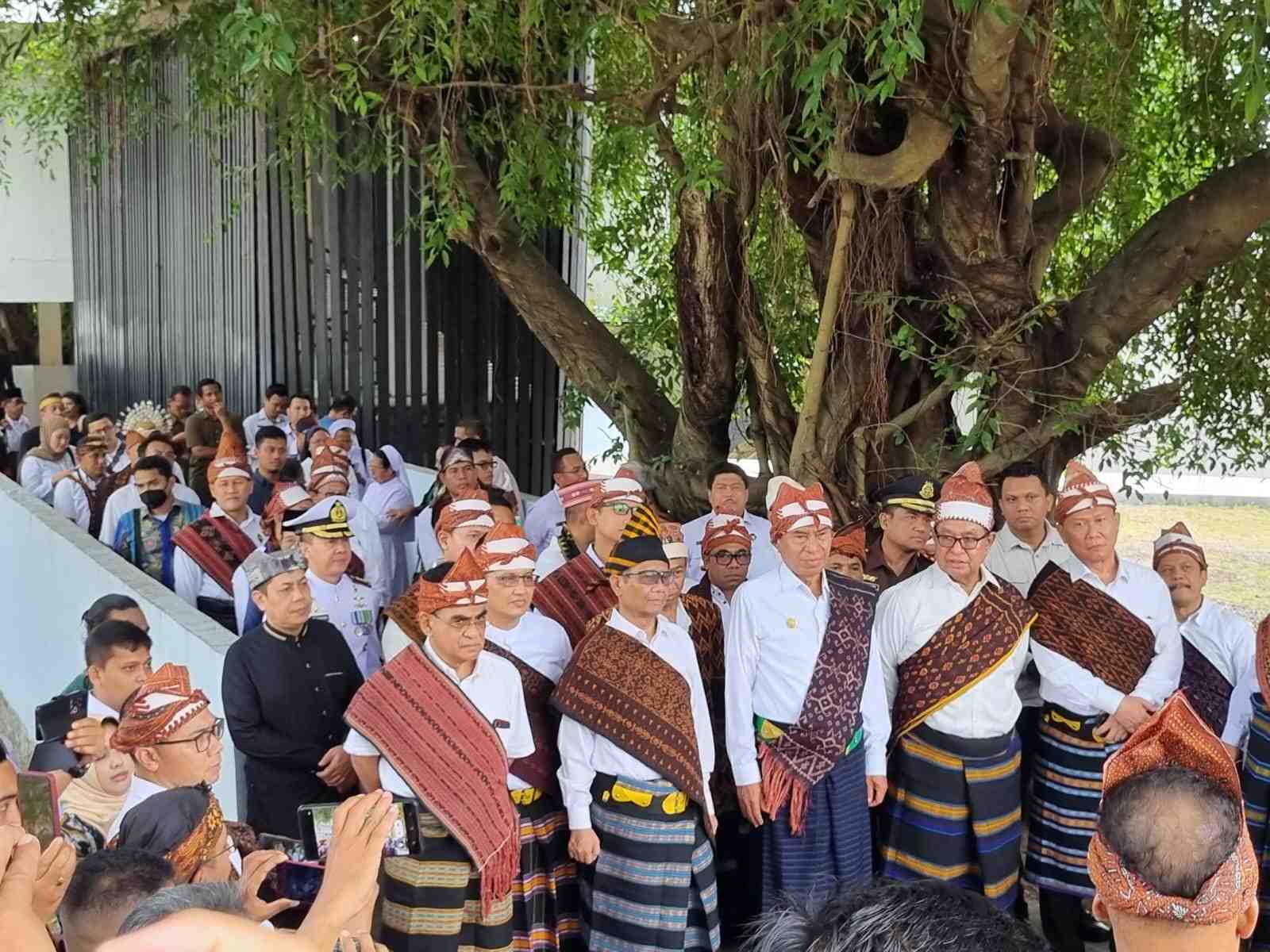 [SIARAN PERS] Pesan Menko Polhukam dari Ende: Pemilu Jujur, Aman, dan Damai Wujud Amalan Pancasila