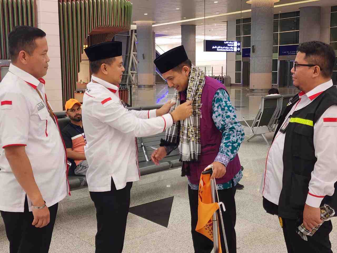 283 Jemaah Haji Khusus Mendarat di Jeddah dan Langsung ke Madinah