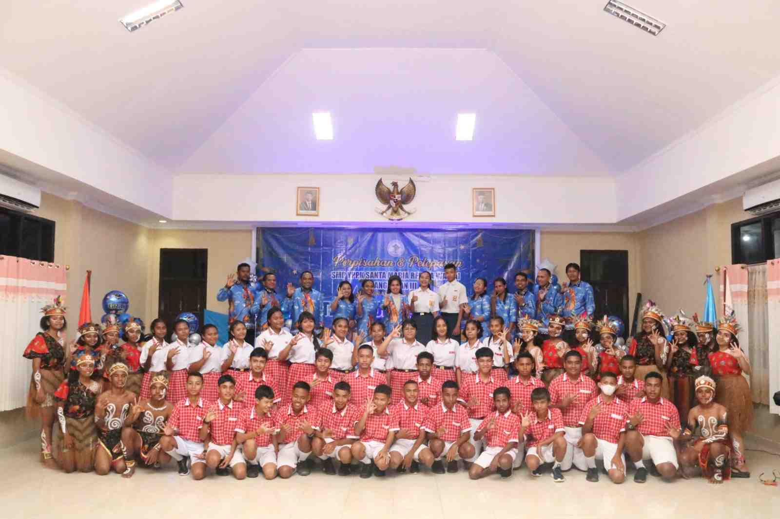 Usung Thema “The Future Is Bright”, SMP YPPK St. Maria Regina Waisai Sukses Gelar Acara Penamatan   