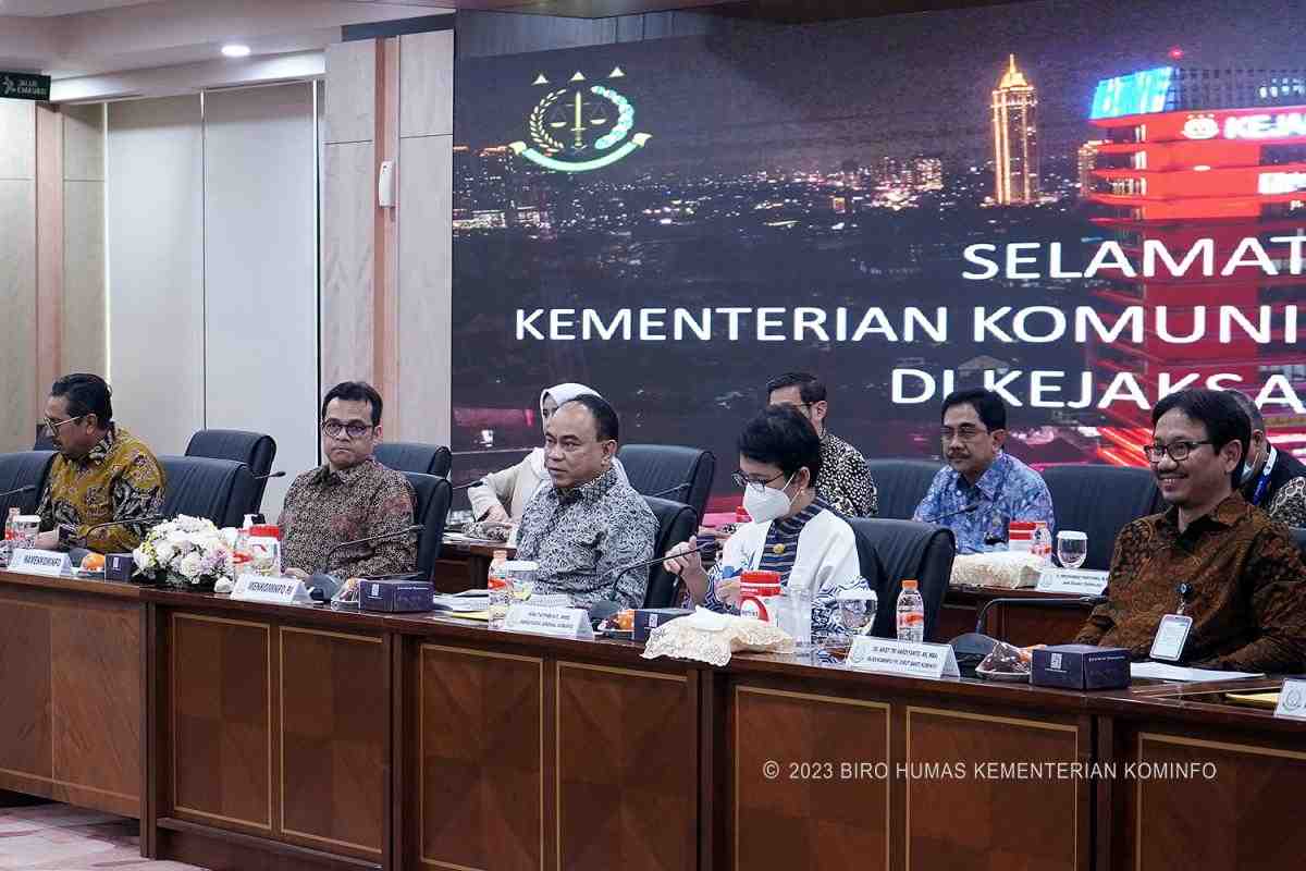 [SIARAN PERS] Kominfo - Jaksa Agung Sepakat Percepat Pembangunan BTS 4G