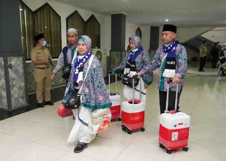 Tiba di Tanah Air, Jemaah Haji Mayoritas Sakit Tenggorokan