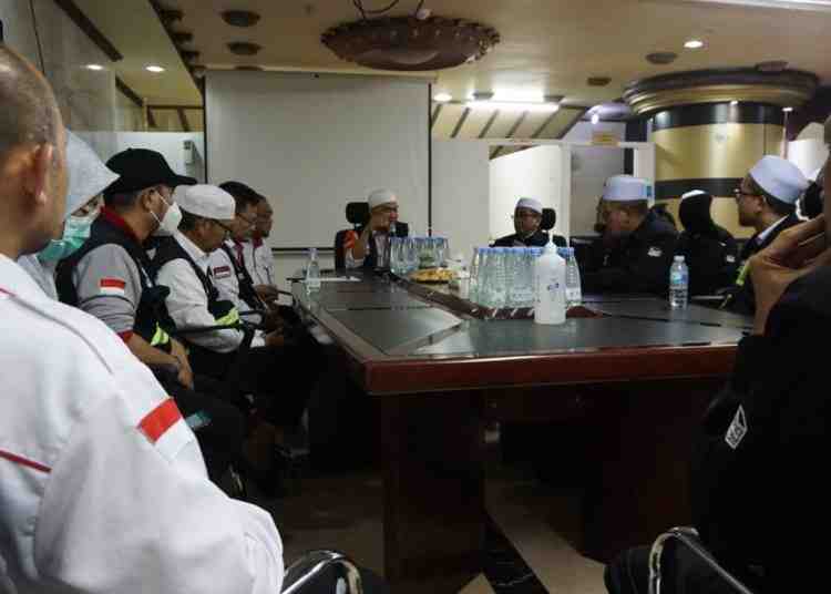 Tenaga Kesehatan Haji Indonesia-Malaysia Berbagi Pengalaman Layanan Haji