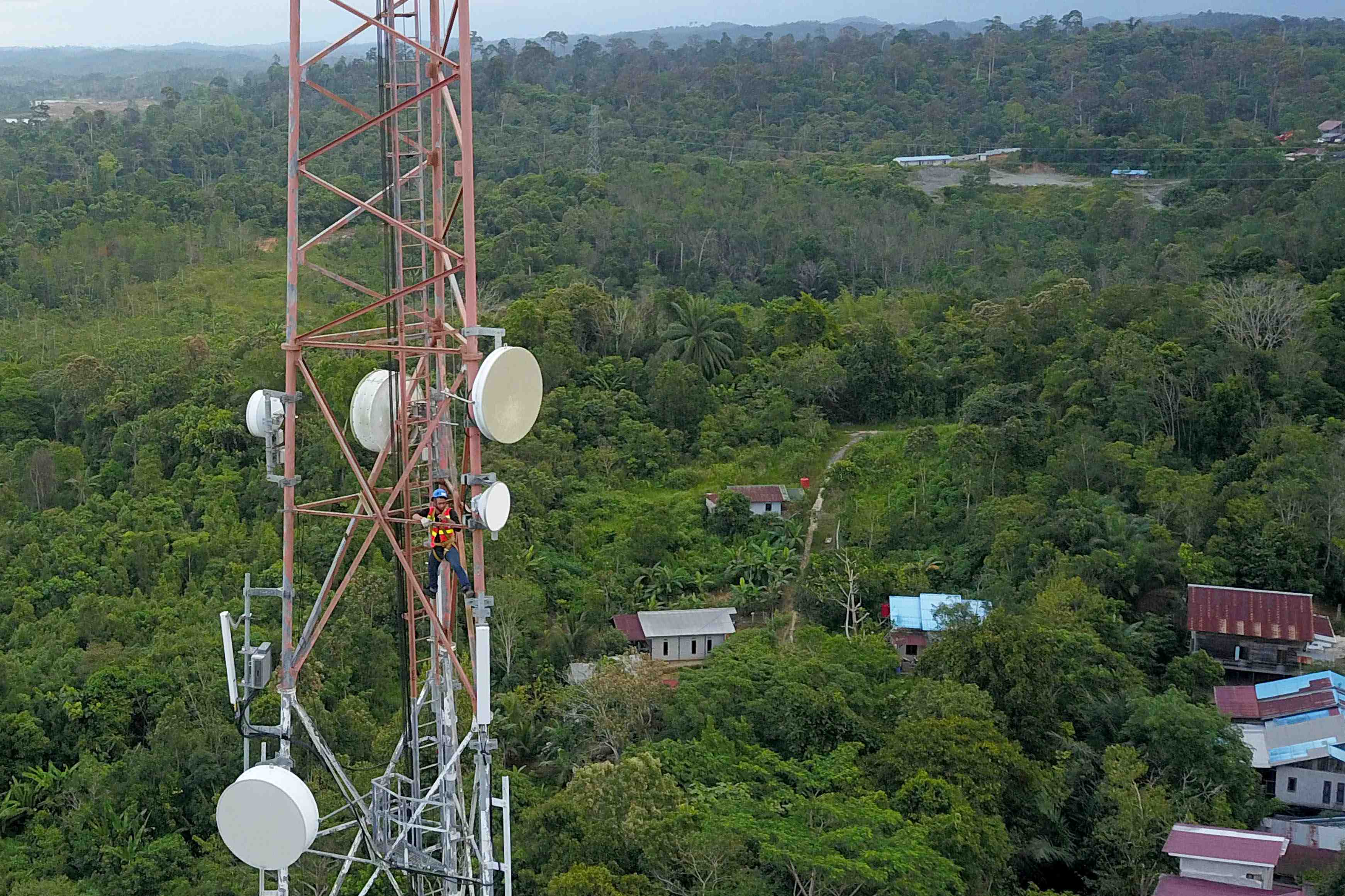 [SIARAN PERS] Menkominfo: Pembangunan BTS 4G Jalan Terus