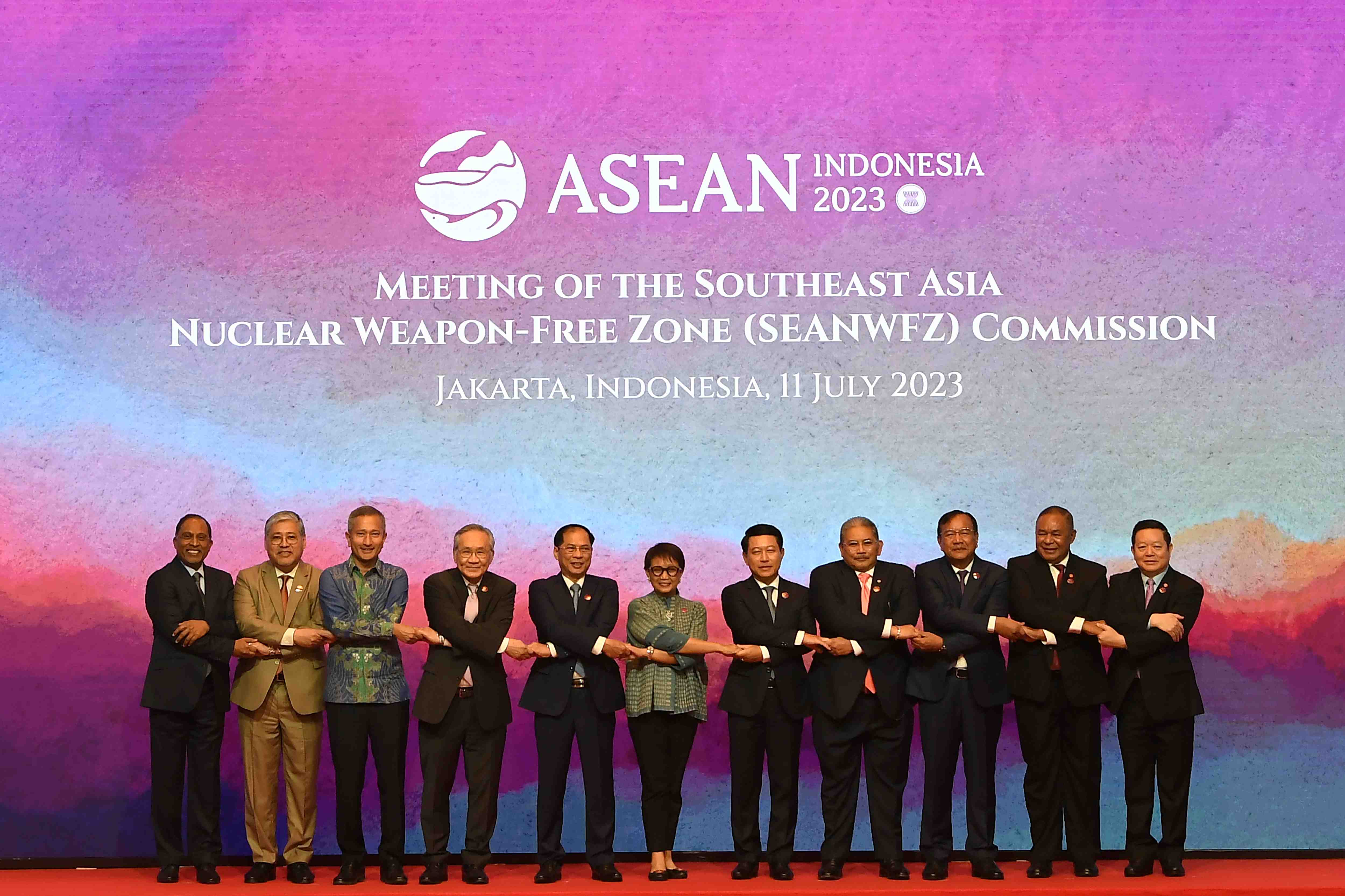 ASEAN Urges 5 Nuclear-Weapon States to Agree on SEANWFZ
