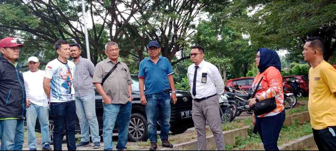 Bupati Samsurizal Tinjau Sarana Olahraga Persiapan Event yang Akan Digelar di Parimo