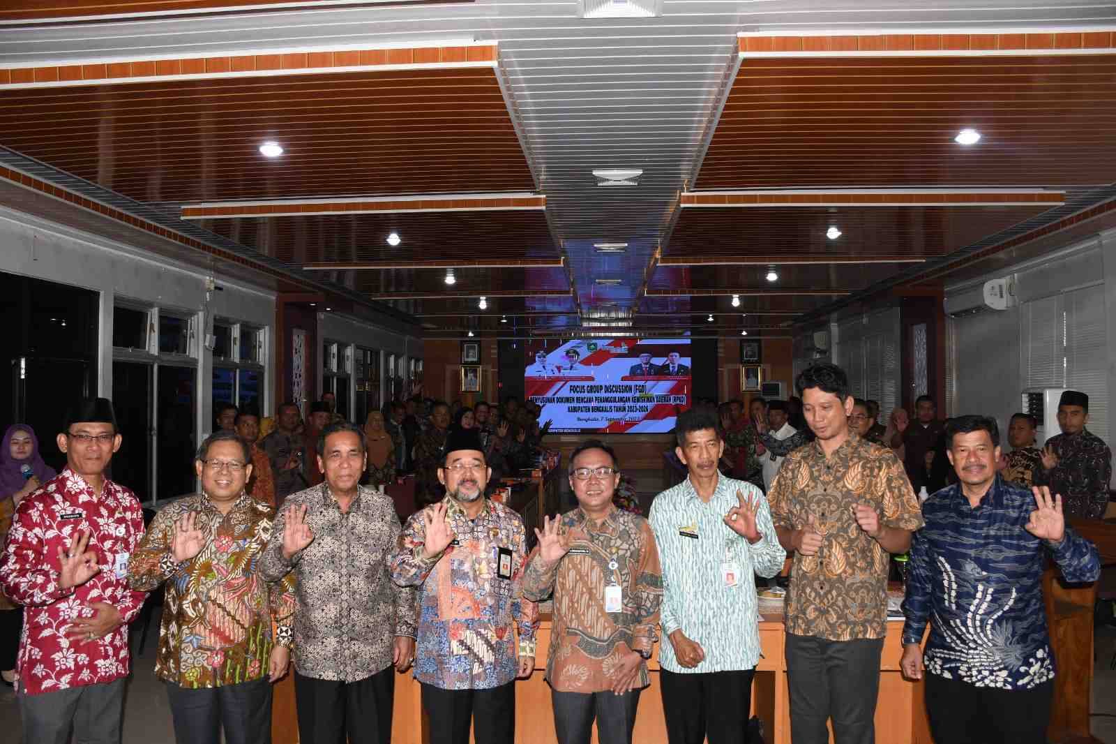 Pemkab Bengkalis Serius Tanggulangi Kemiskinan, Bupati Kasmarni: Target Kita Kemiskinan Ekstrem Nol Persen Ditahun 2024