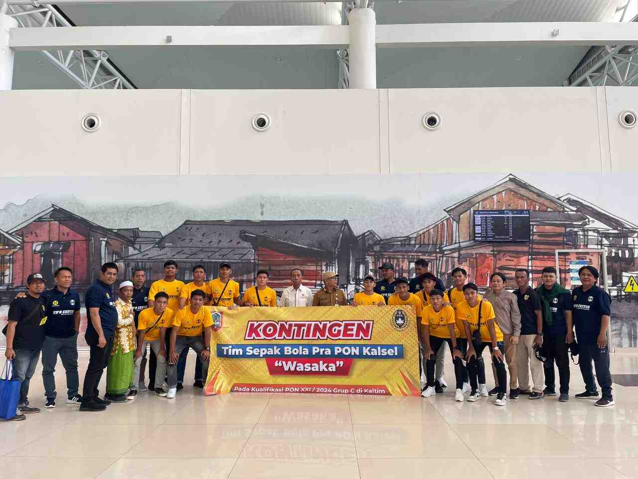 Kualifikasi PON XXI, Pemprov Kalsel Lepas Tim Pra PON Kalsel Cabor Sepak Bola Putra
