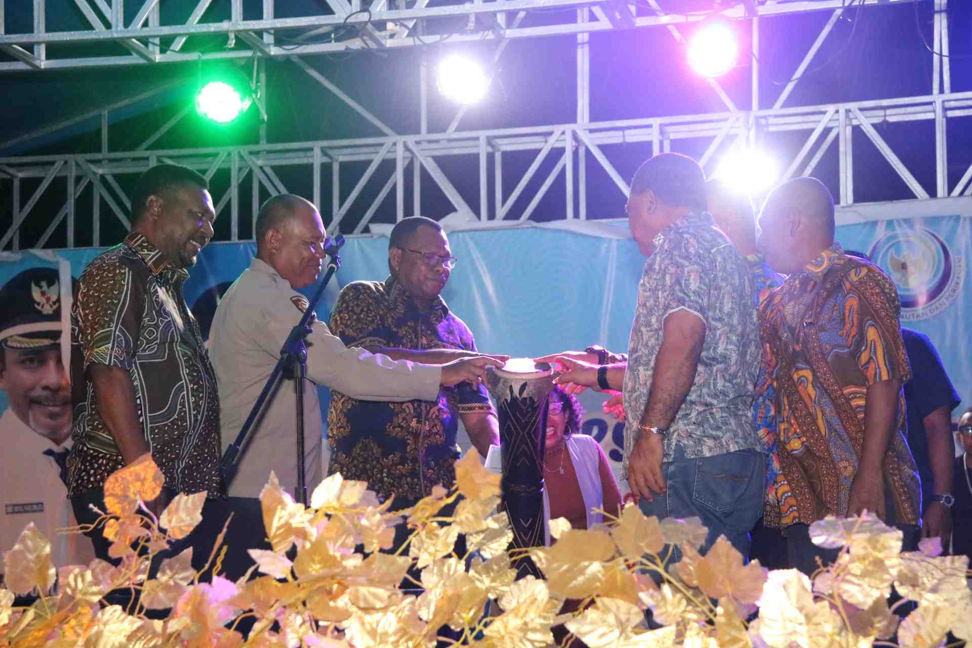 Tutup Festival Gemarikan, Wabup Harap Raja Ampat Tetap Unggul