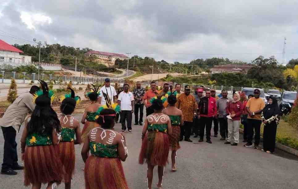 Masalah di Kabupaten Maybrat Jadi Barometer di Wilayah PBD