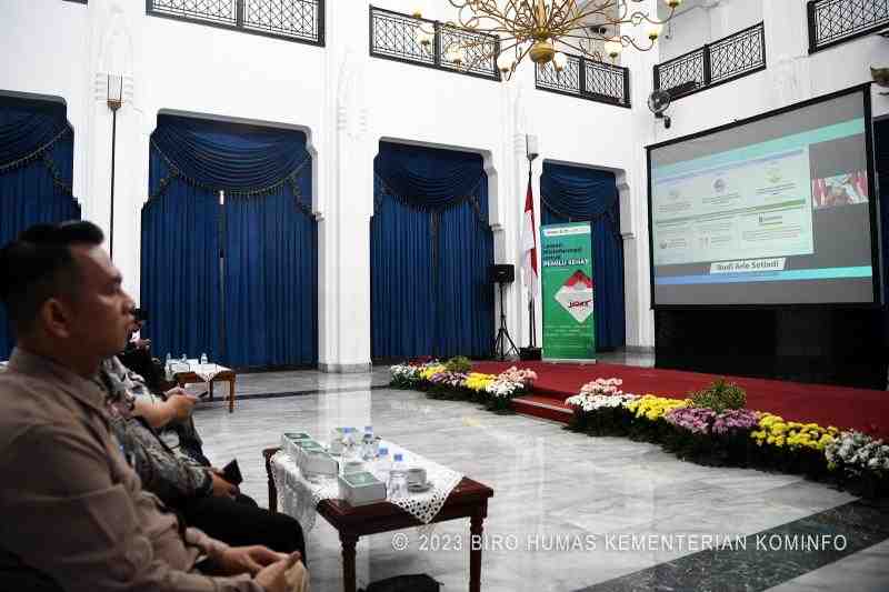 [SIARAN PERS] Jelang Pemilu Serentak 2024, Menteri Budi Arie: Kendalikan Jempol, Hindari Misinformasi