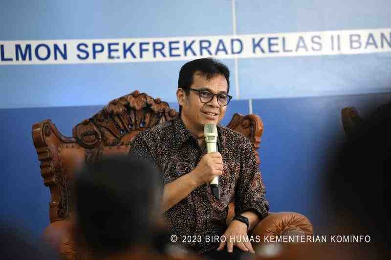 [SIARAN PERS] Dorong Pengembangan AI, Wamen Nezar Patria: Indonesia Siap Jadi Jembatan