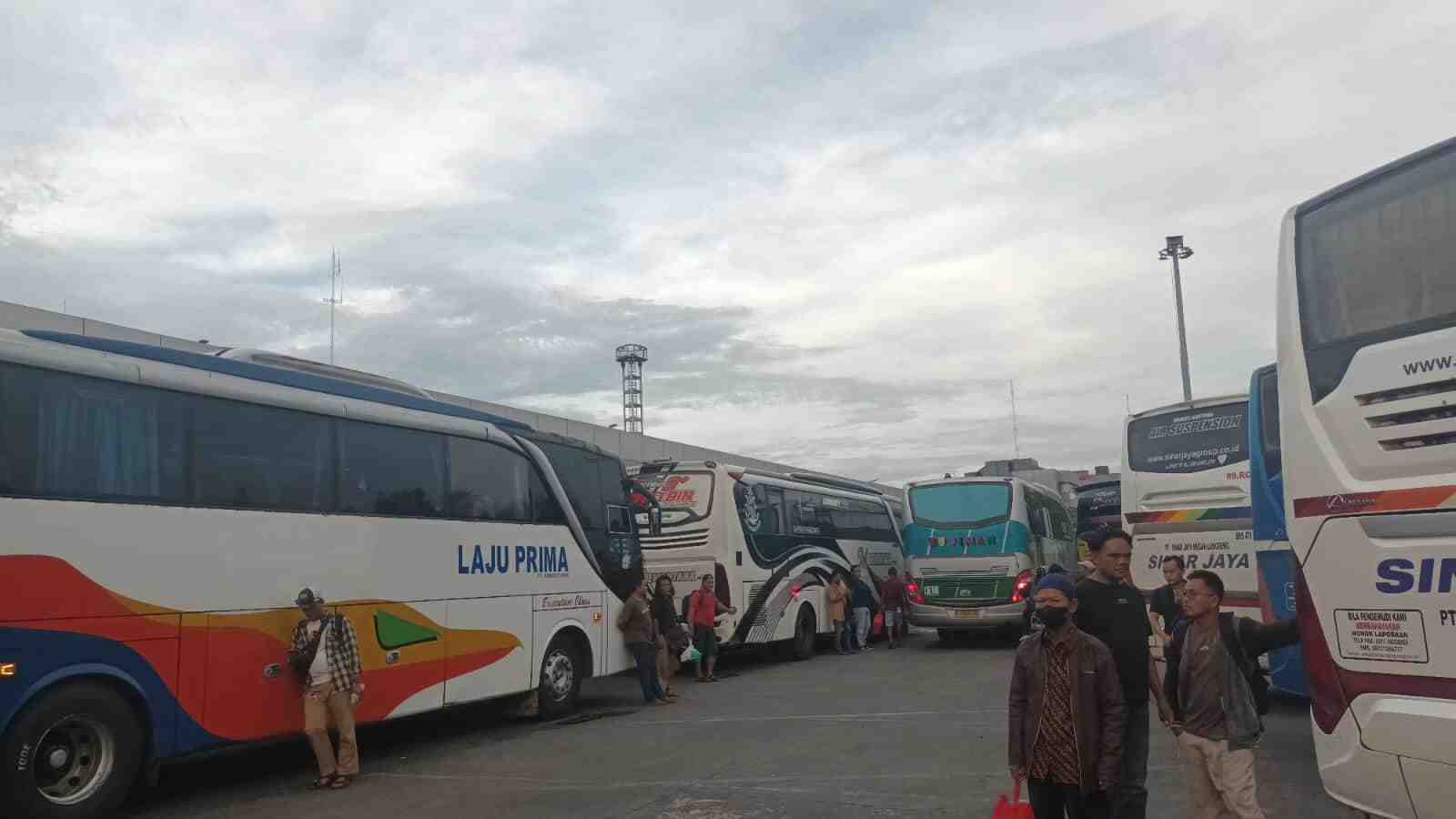 Jelang Pergantian Tahun Baru, 1.125 Penumpang Mudik dari Terminal Tanjung Priuk