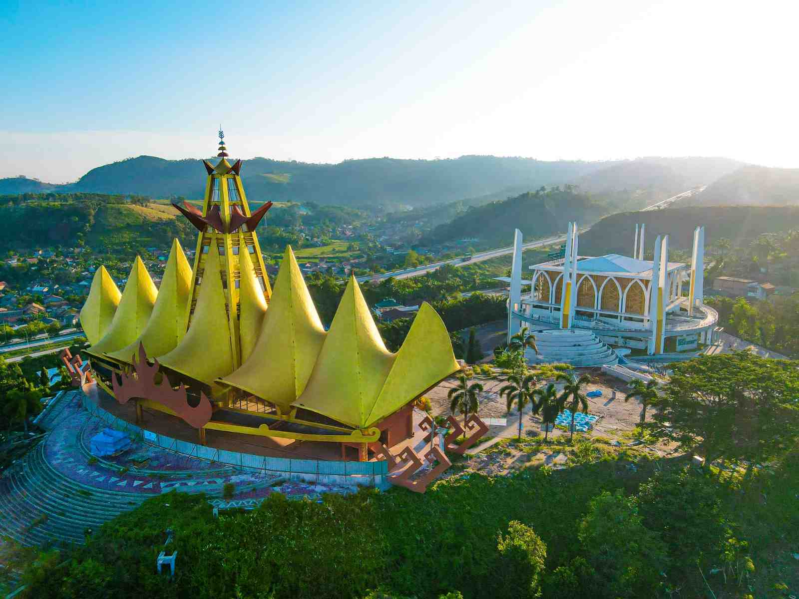 Ada Sembilan Ribu Lebih Kendaraan Padati Kawasan Siger Park BHC saat Nataru