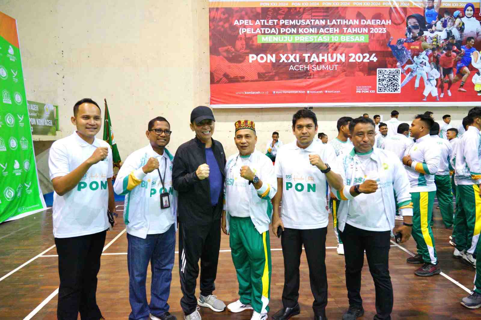 Atlet PON Aceh Terima Jersey dari Bank Syariah Indonesia