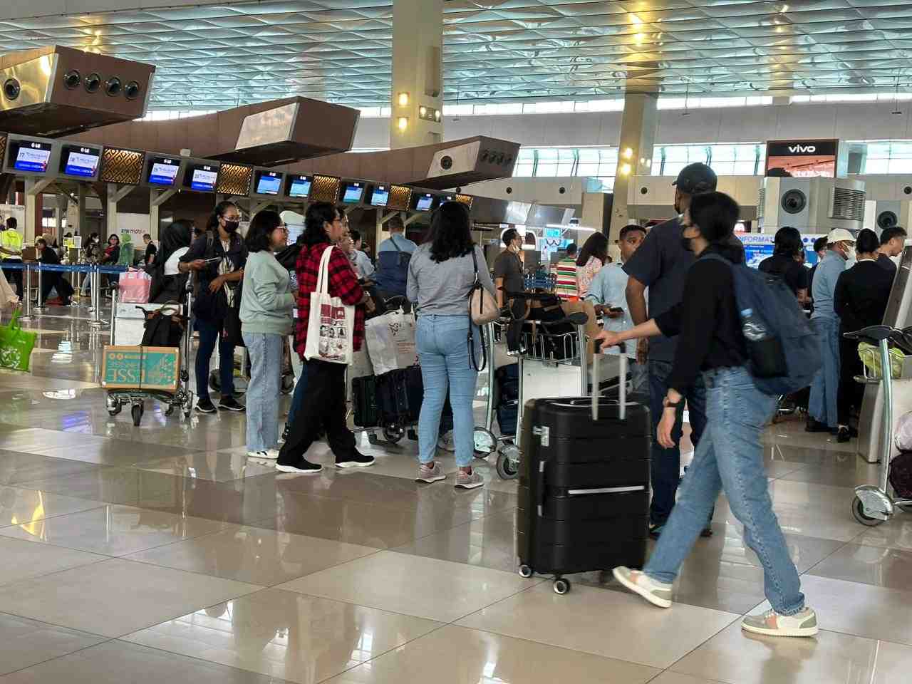 H+2 Arus Balik Tahun Baru 2024 Bandara Soetta Layani 123.763 Penumpang dan 867 Penerbangan