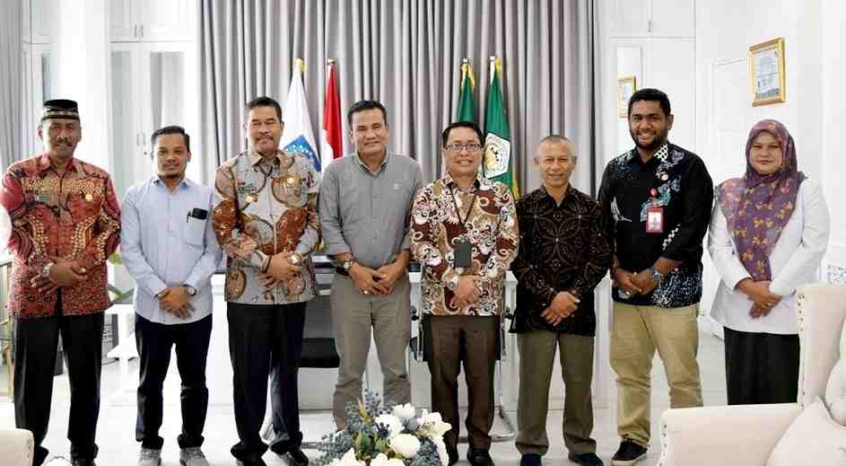 Pj Wali Kota Lhokseumawe Siap Dukung KIP Demi Suksesnya Pemilu 2024