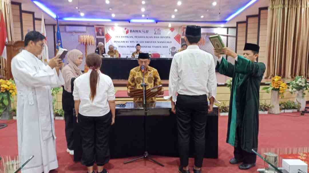 186 Pengawas TPS di Kecamatan Nanggalo Kota Padang Dilantik