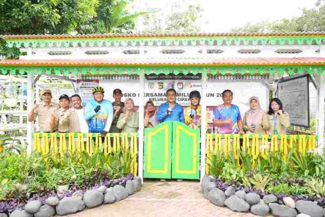 Wali Kota Jakarta Timur Apresiasi Posko Bersama Pemilu Kelurahan Cipayung