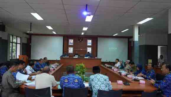 Pj Bupati Muara Enim Pimpin Rapat Persiapan Pemilu 2024