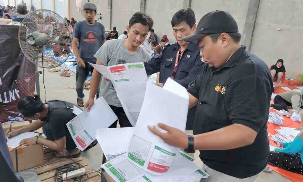 Ribuan Surat Suara Rusak, KPU Batang Minta Penggantian