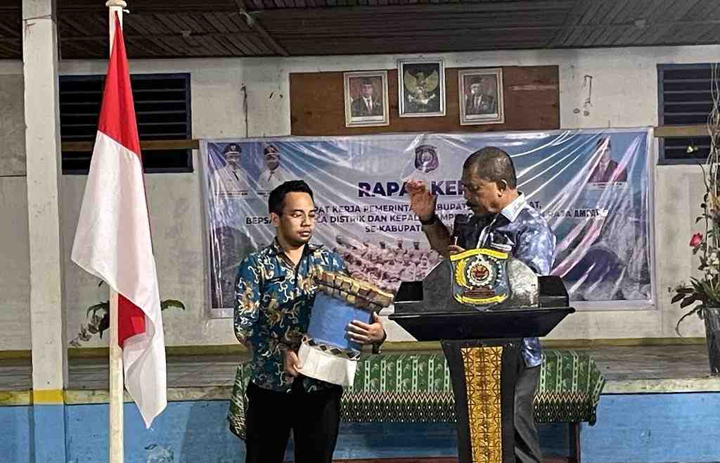 Tutup Raker, Asisten I Setda Raja Ampat Harapkan Hasil Raker Diimplemtasikan