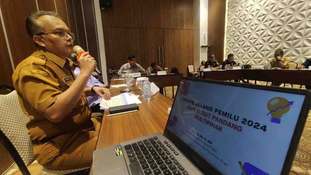 Diskusi Pelaporan Hoaks Pemilu, Kominsa Aceh Paparkan Upaya Pemerintah Wujudkan Internet Positif