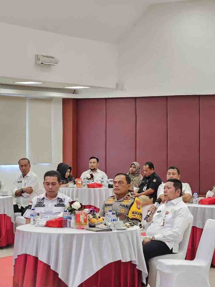 Menjelang Pemilu, Kesiapan Listrik dan Internet Harus Sampai ke Desa