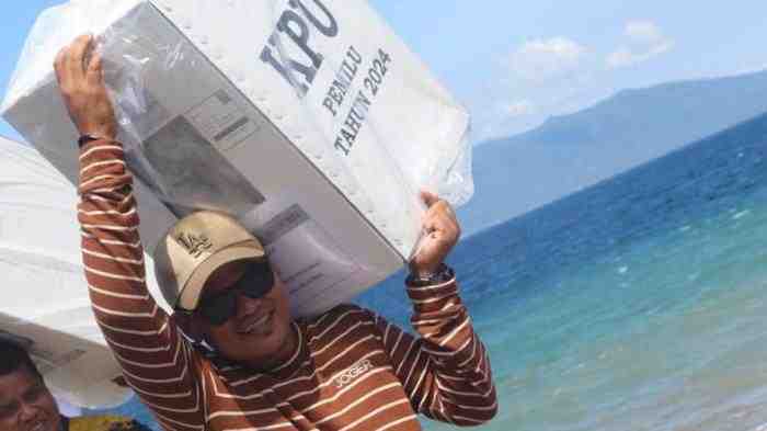 KPU Tidore Sudah Distribusikan Logistik Pemilu ke Delapan Kecamatan