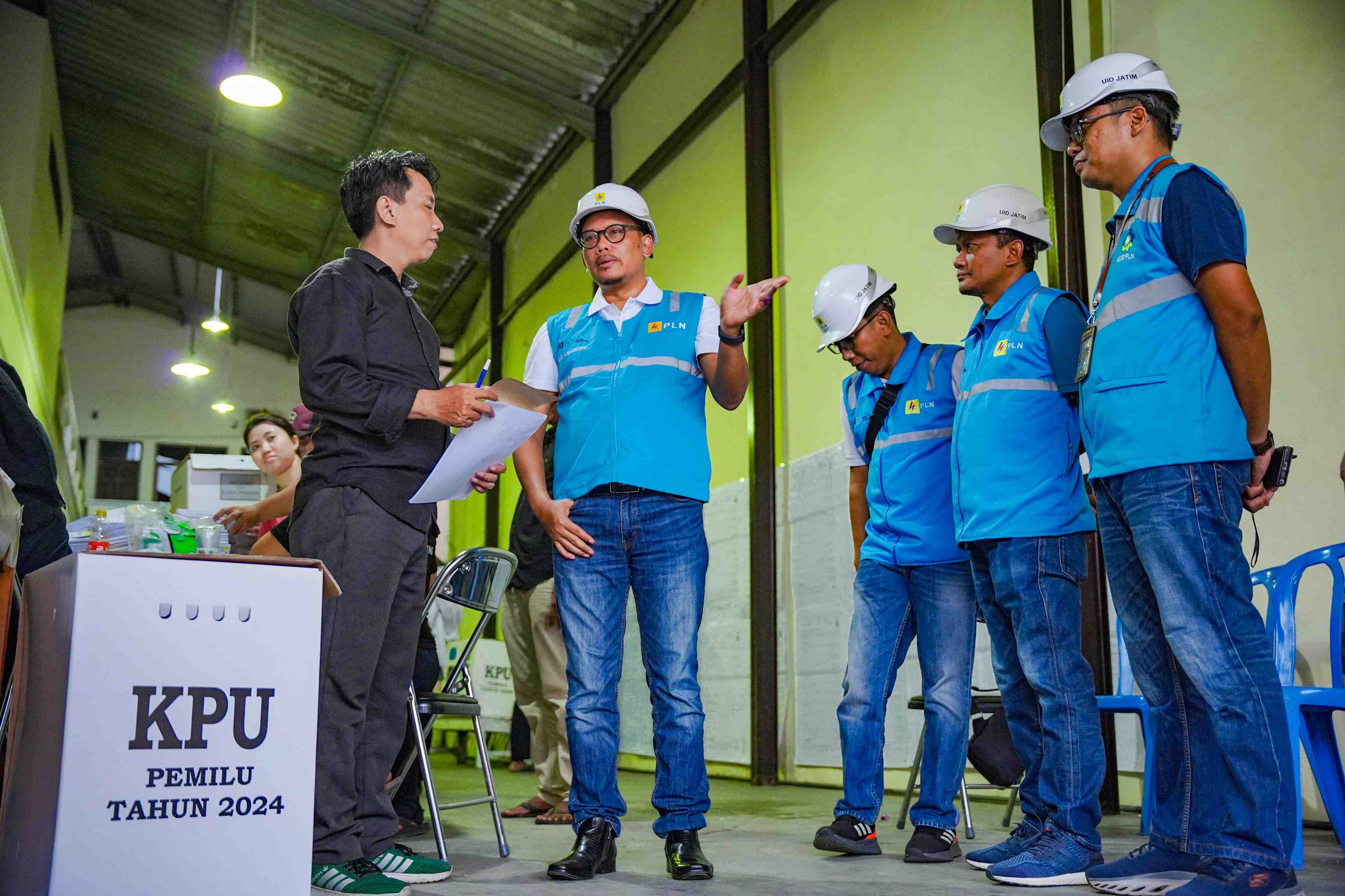 129 Posko Siaga Kelistrikan di Jatim Jamin Keandalan Pasokan Listrik Selama Pemilu 2024