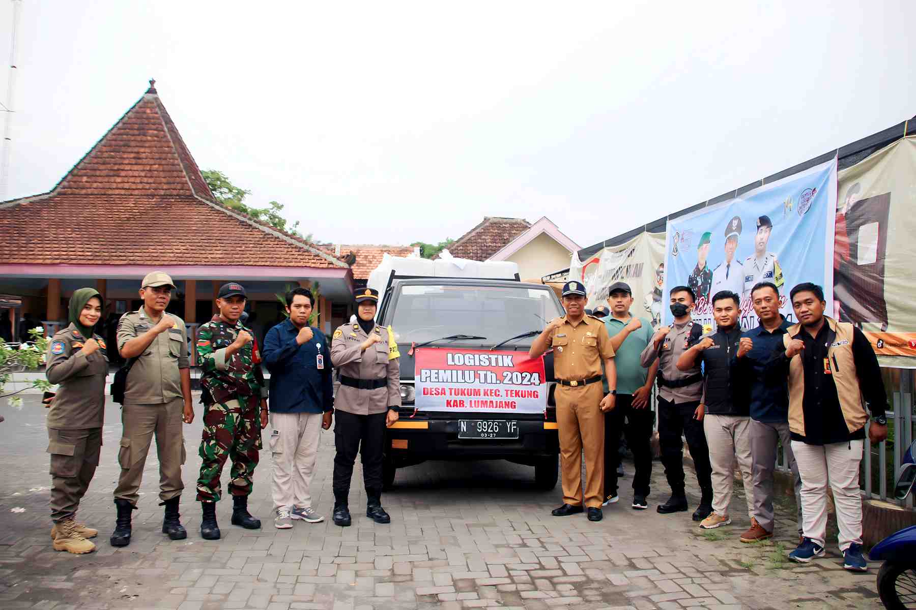 Logistik Pemilu Desa Tukum Lumajang Mulai Didistribusikan ke 29 TPS