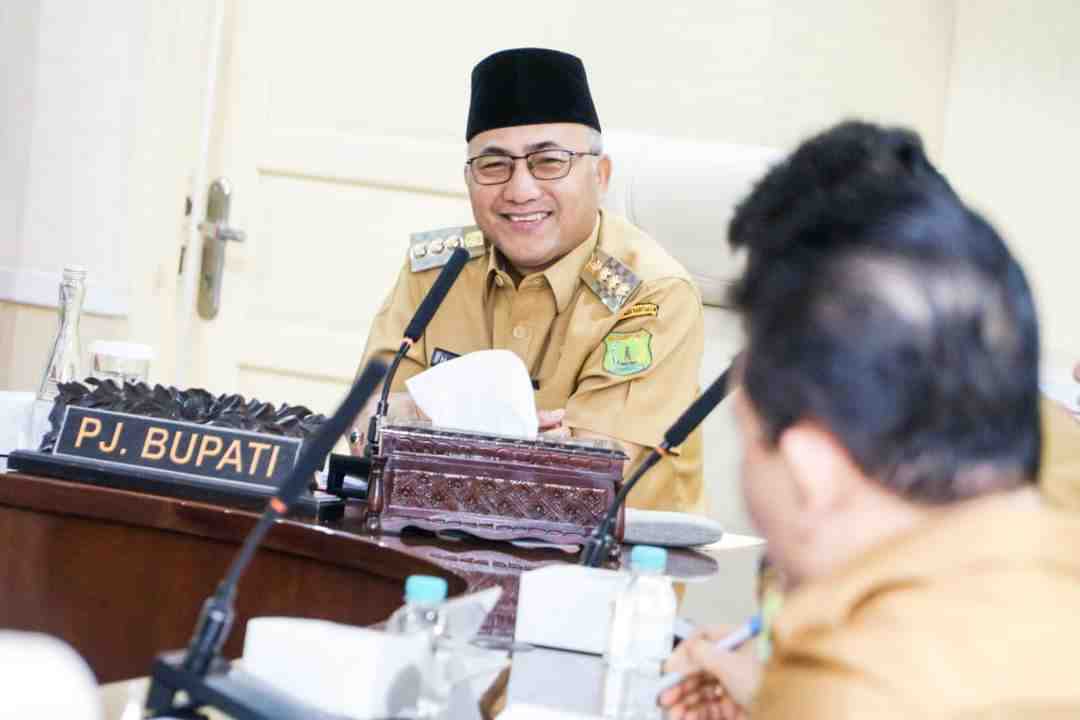  PJ Bupati H Apriyadi Imbau Warga Datang Ke TPS 14 Februari 2024 Gunakan Hak Pilih dan Jangan Golput