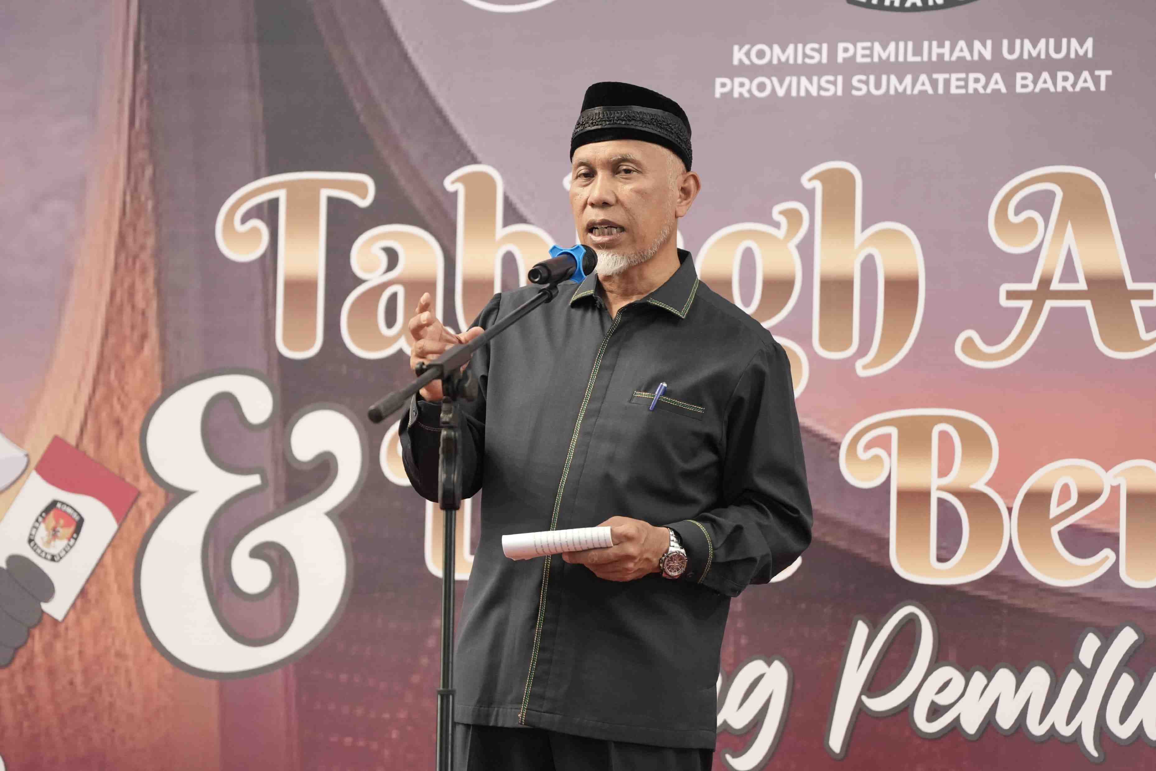 Tabligh Akbar dan Doa Bersama Menjelang Pemilu, Gubernur Mahyeldi Imbau Masyarakat Sumbar Tunaikan Hak Pilih