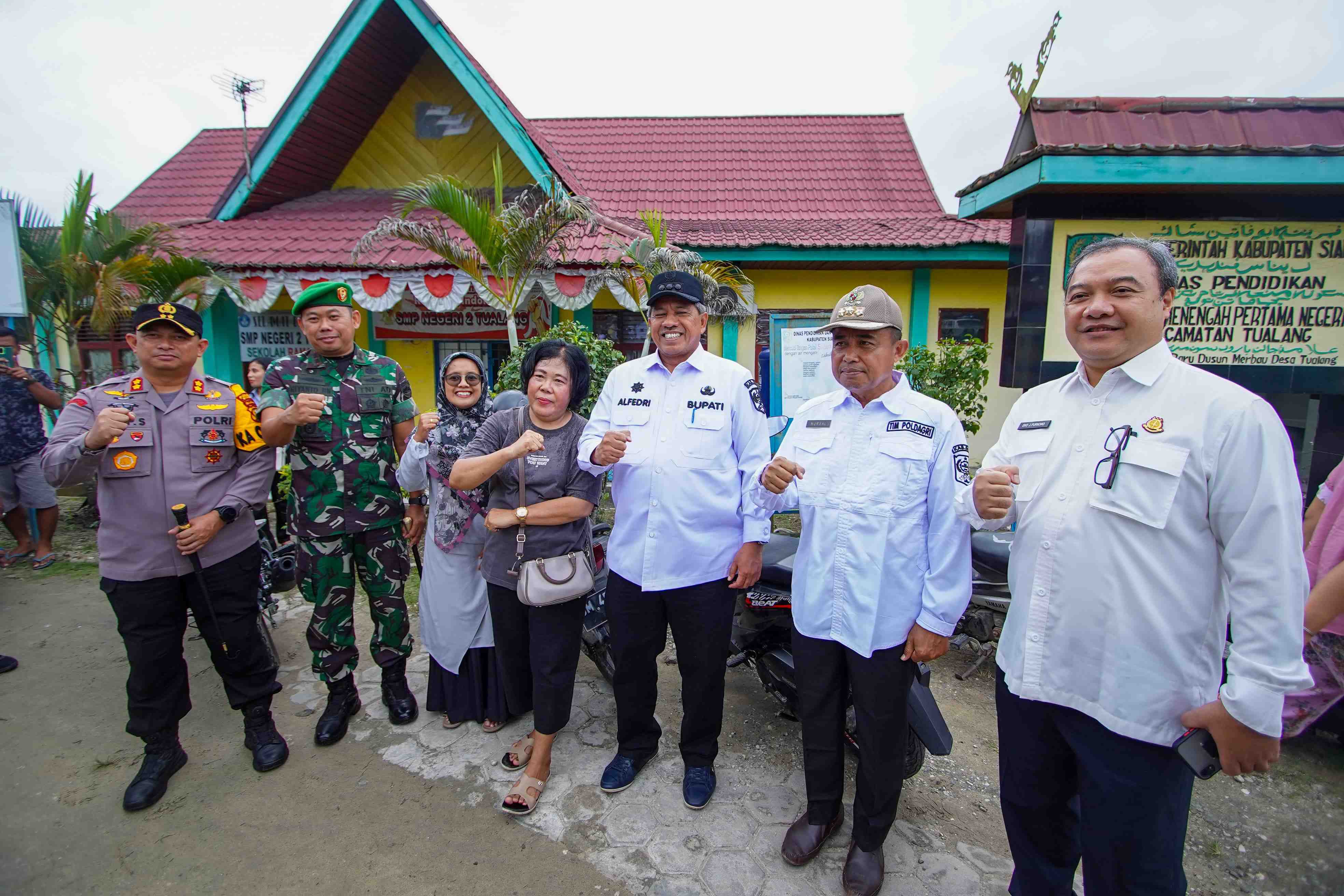 Alfedri Bersama Forkopimda Kabupaten Siak Monitoring Pemilu
