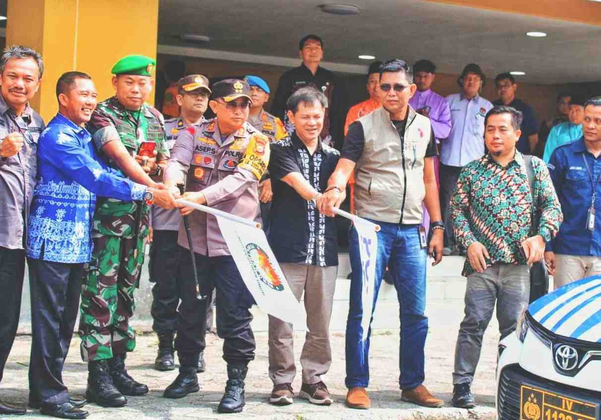KPU Siak Distribusikan Logistik Pemilu 2024 di Kabuparen Siak