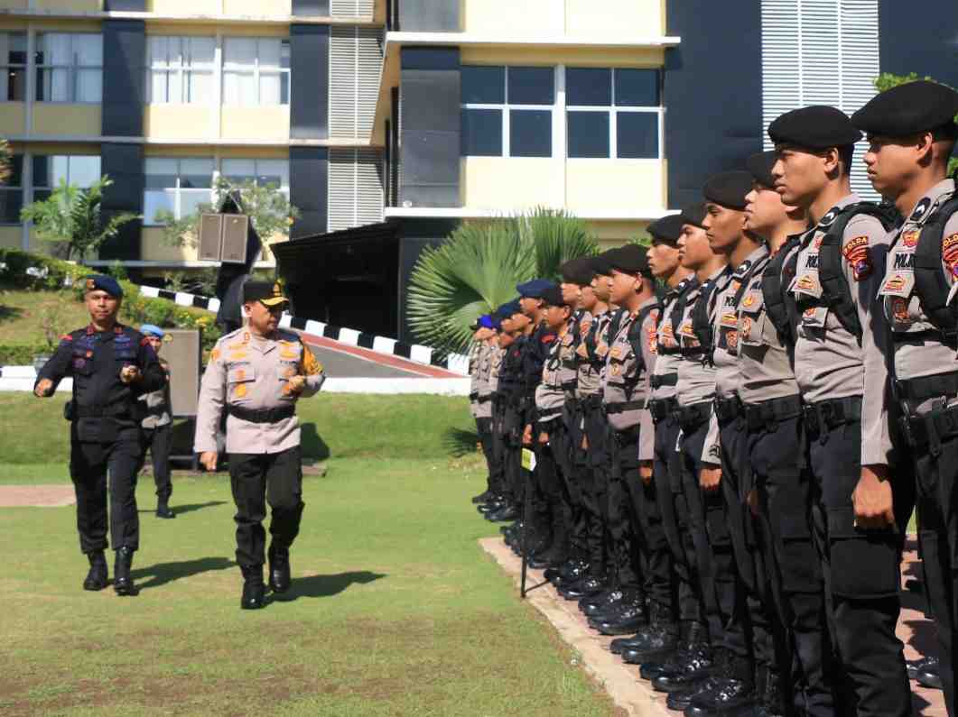 Kapolda Sumbar Pimpin Apel Pergeseran Ribuan Personel Polri dalam Pengamanan TPS Pemilu 2024
