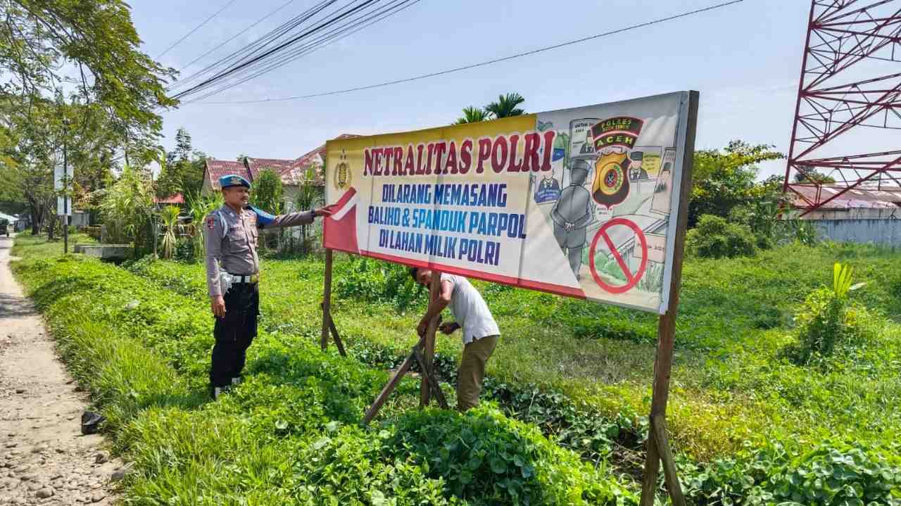 Polres Aceh Timur Pasang Imbauan untuk Tidak Memasang APK di Tanah Milik Polri