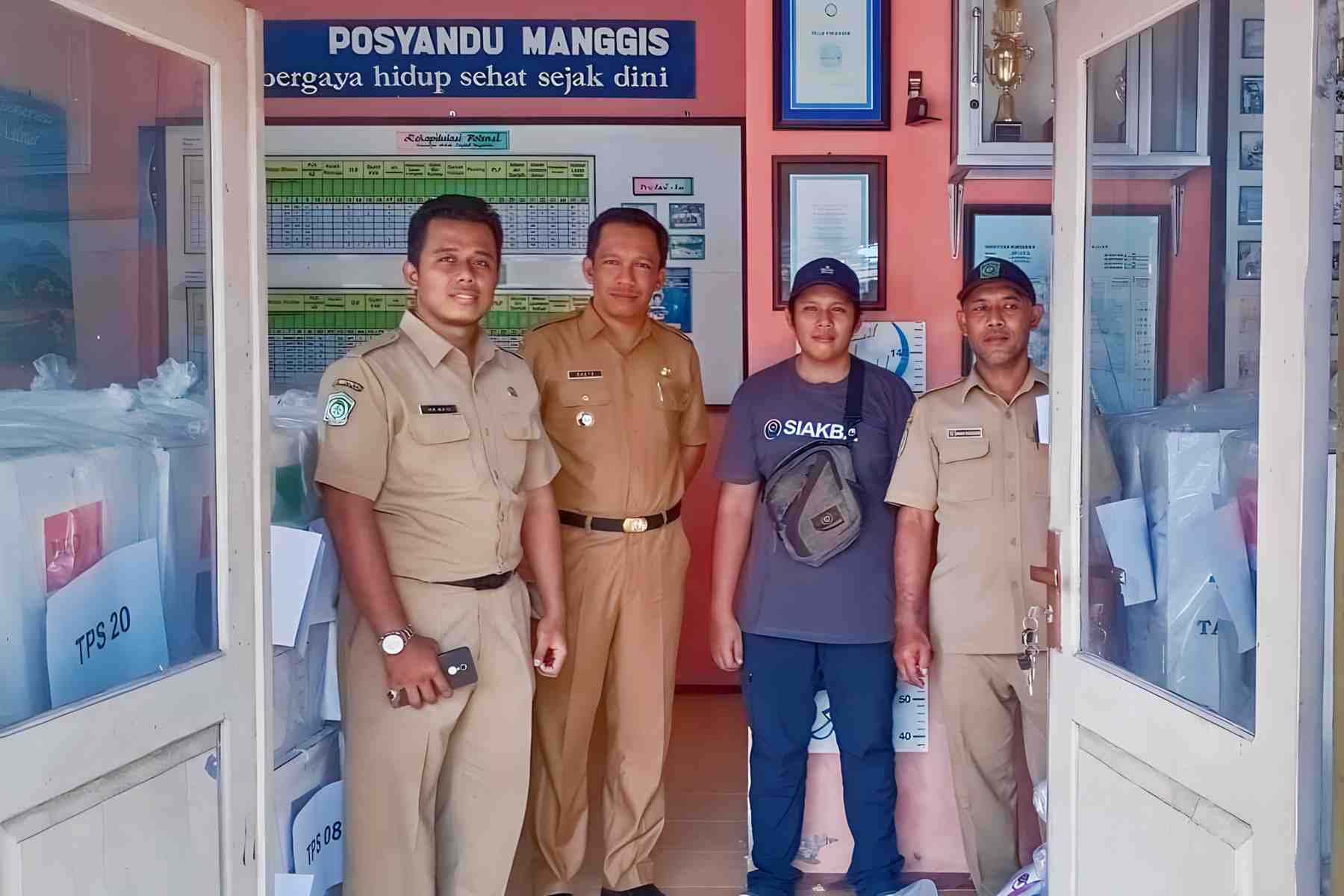 Keamanan Prioritas, Logistik Pemilu di Desa Tukum Lumajang Dijaga Ketat dan Aman
