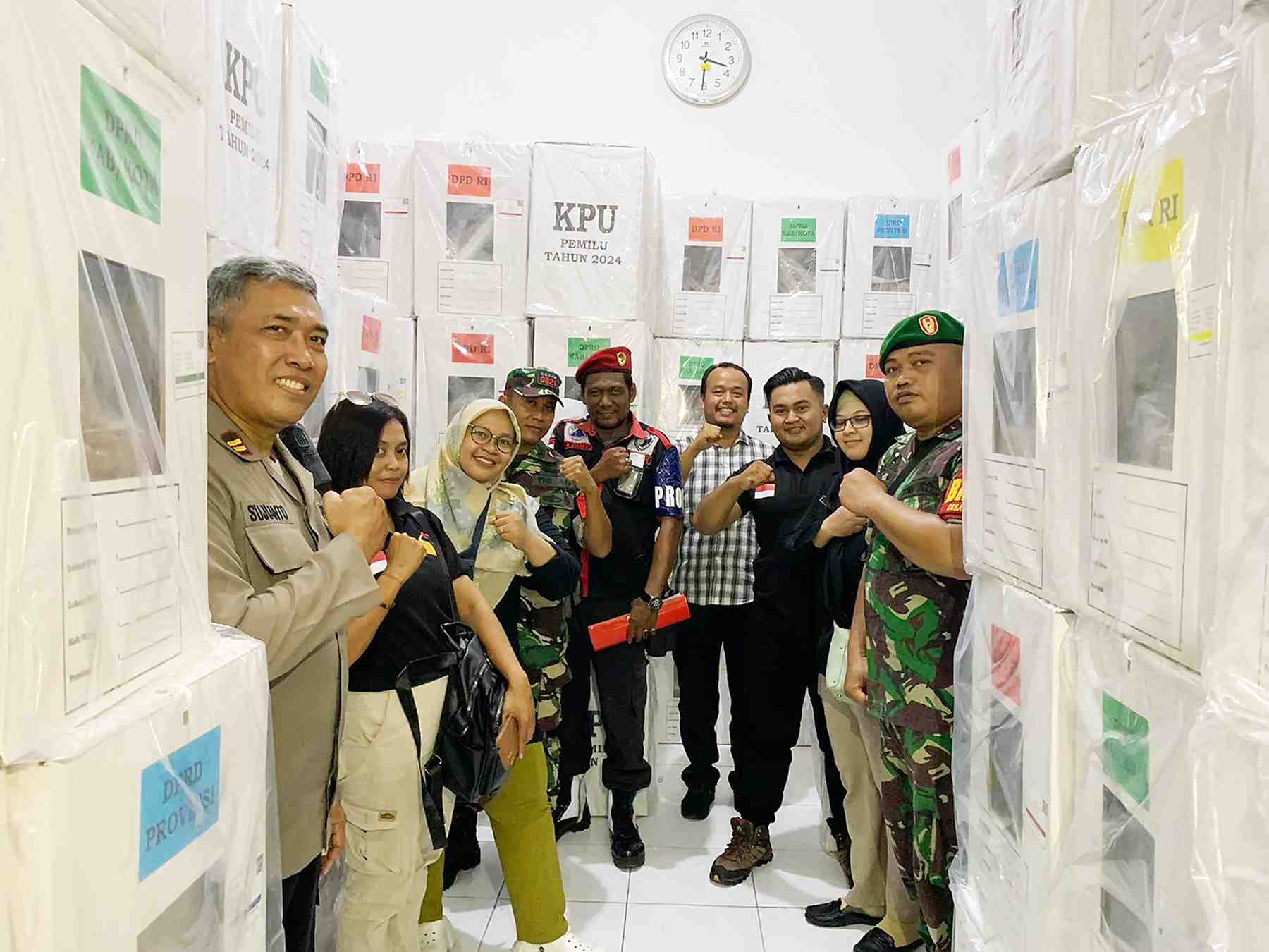 Pendistribusian Logistik Pemilu 2024 di Kecamatan Tekung Lumajang Berjalan Lancar