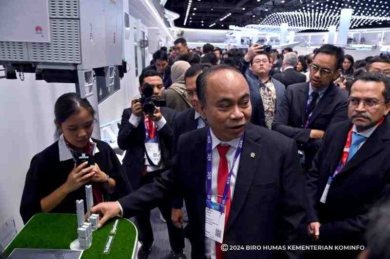 [SIARAN PERS] Menkominfo: MWC 2024 Berpeluang Jadi Showcase Ekosistem Telekomunikasi Nasional