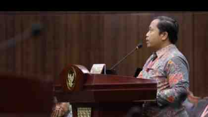 MK Gelar Sidang Uji Materi UU Sisdiknas 