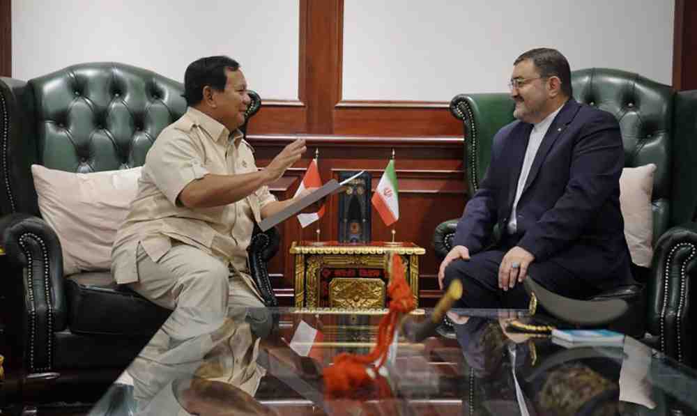 Menhan Terima Kunjungan Dubes Iran Bahas Pengembangan Teknologi Pertahanan