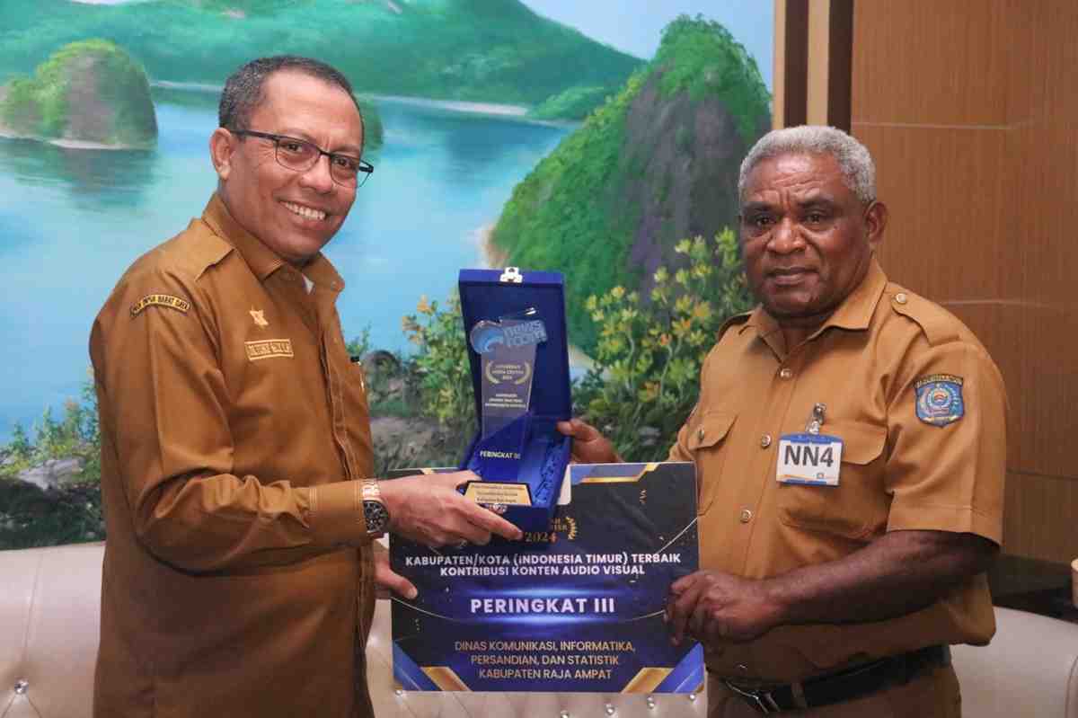 Apresiasi Capaian Diskominfo Raja Ampat, Sekda: Berikutnya Bisa Peringkat Pertama
