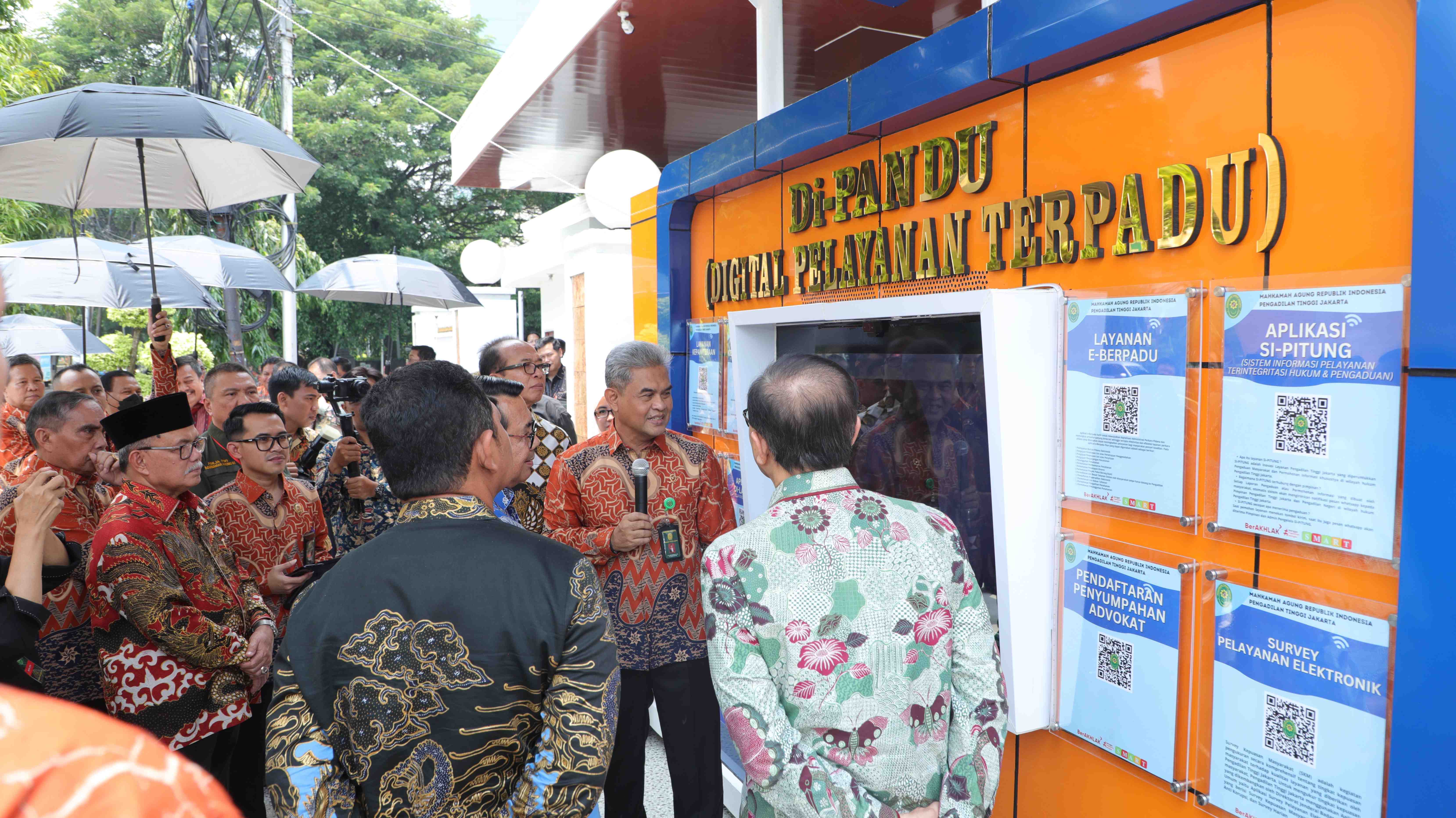 Resmikan Inovasi PT DKI Jakarta, Ketua Ma Ajak Aparatur Peradilan Kerja Ikhlas